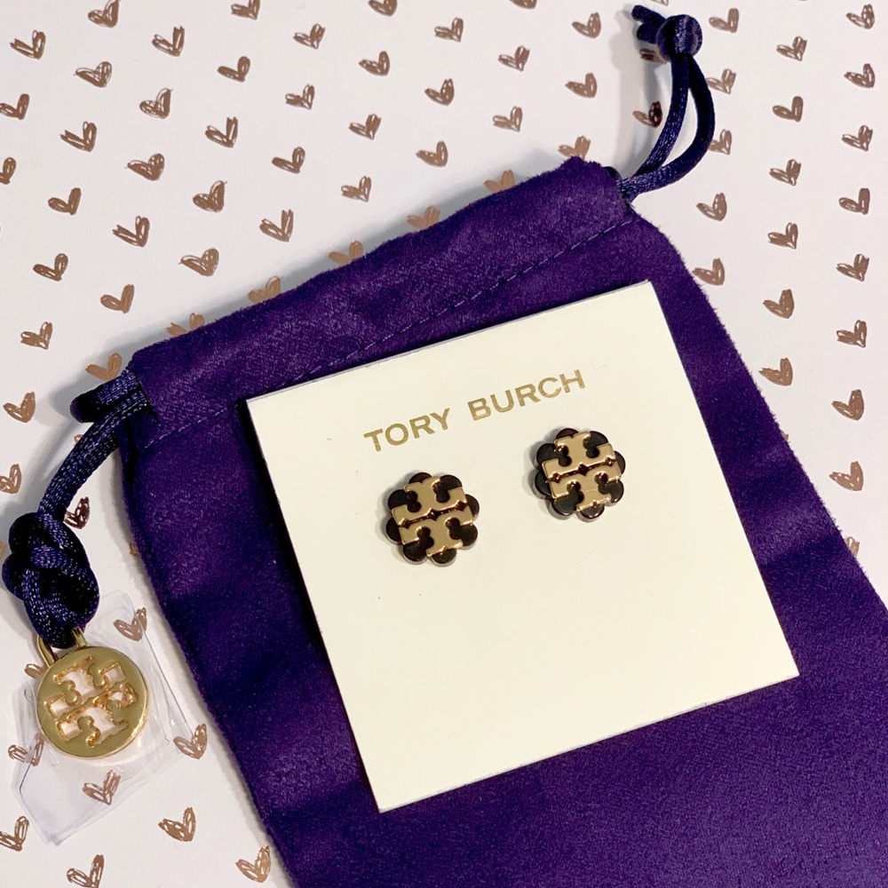 Logo Flower Resin Stud Earring